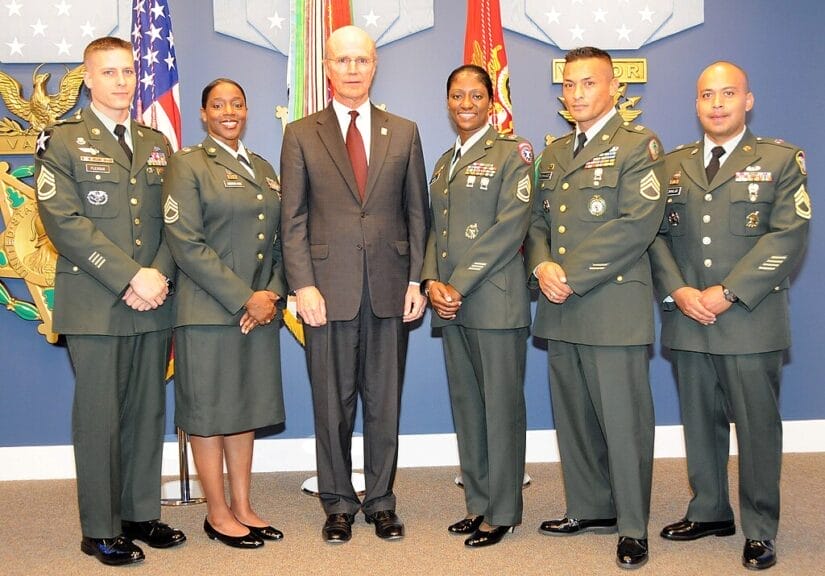 military recruitment awards Diversity in the military shown in recruiters getting awards